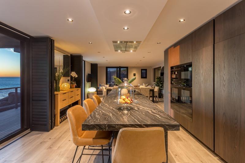 To Let 5 Bedroom Property for Rent in Camps Bay Western Cape